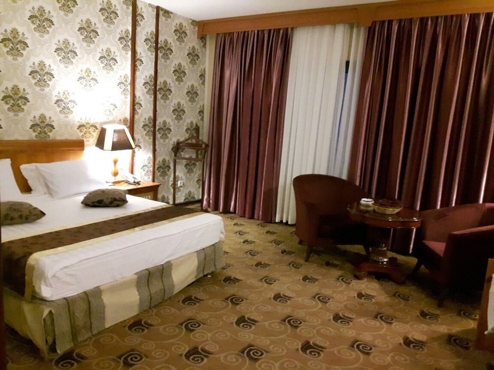 هتل پارمیس کیش